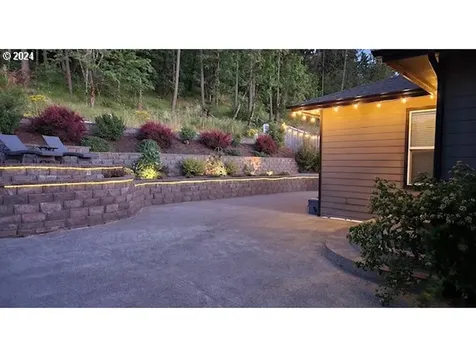 3645 Snowberry Road Eugene OR 97403