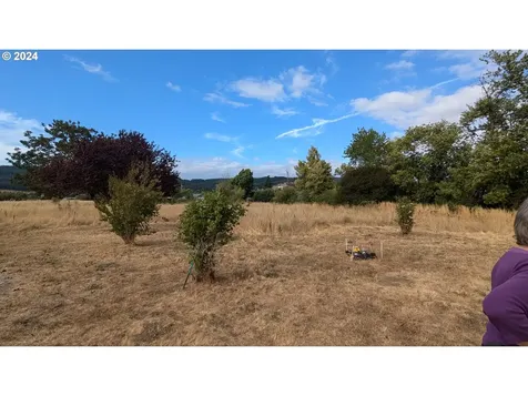 819 W Main Street Sheridan OR 97378