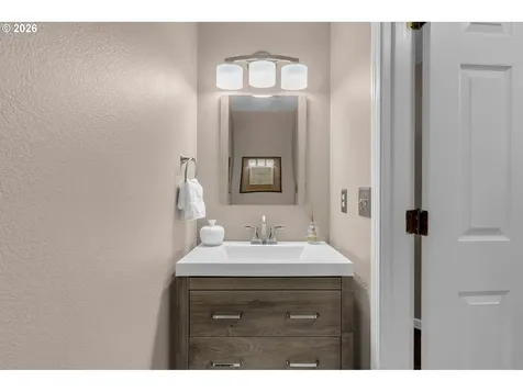 11541 SW Woodlee Heights Court SW Portland OR 97219