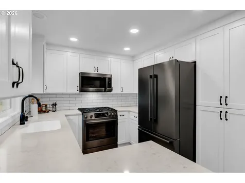 11541 SW Woodlee Heights Court SW Portland OR 97219