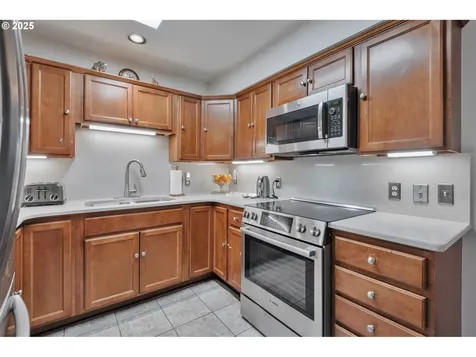 4411 N Kerby Avenue Portland OR 97217