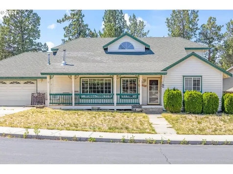 2341 SW Indian Avenue Redmond OR 97756