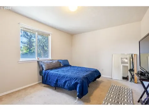 2341 SW Indian Avenue Redmond OR 97756