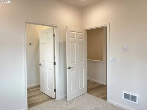 1583 37th Street Florence OR 97439