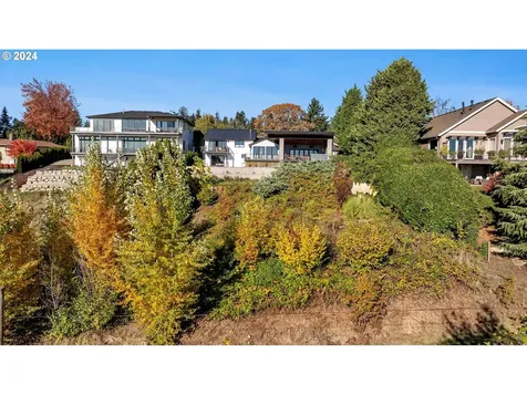 14215 SE Bella Vista Place Vancouver WA 98683