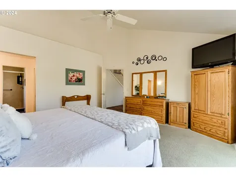 832 Royaldel Lane Springfield OR 97477