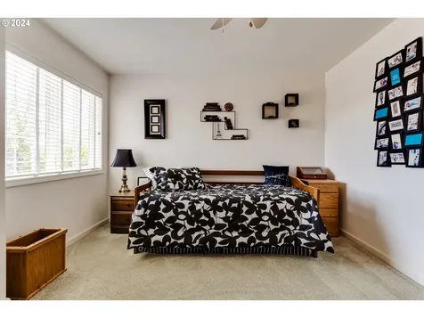 832 Royaldel Lane Springfield OR 97477