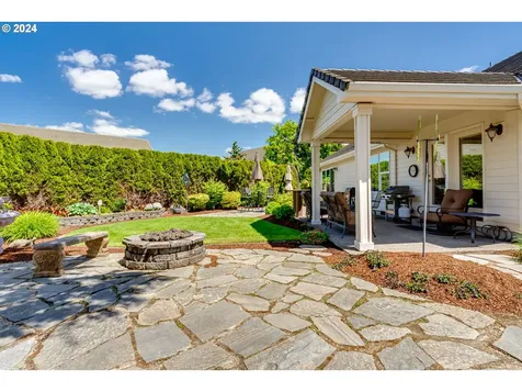 832 Royaldel Lane Springfield OR 97477
