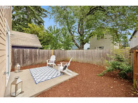 6018 Se Malden Street Portland OR 97206