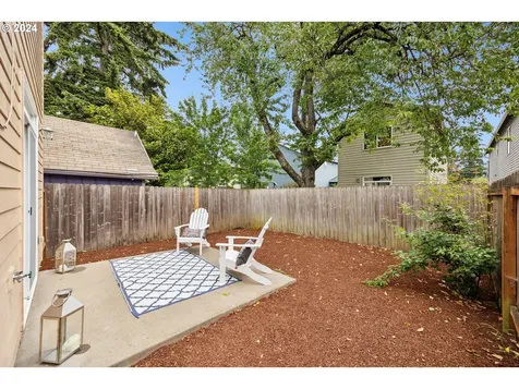 6018 Se Malden Street Portland OR 97206