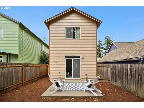 6018 Se Malden Street Portland OR 97206