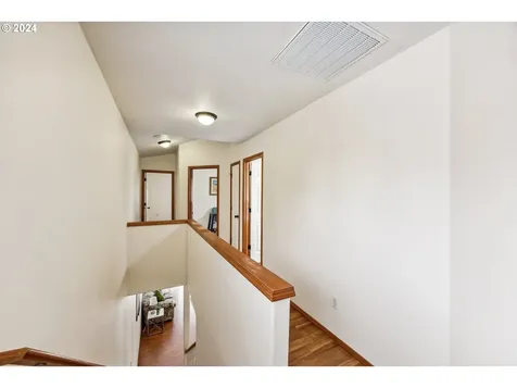 6018 Se Malden Street Portland OR 97206
