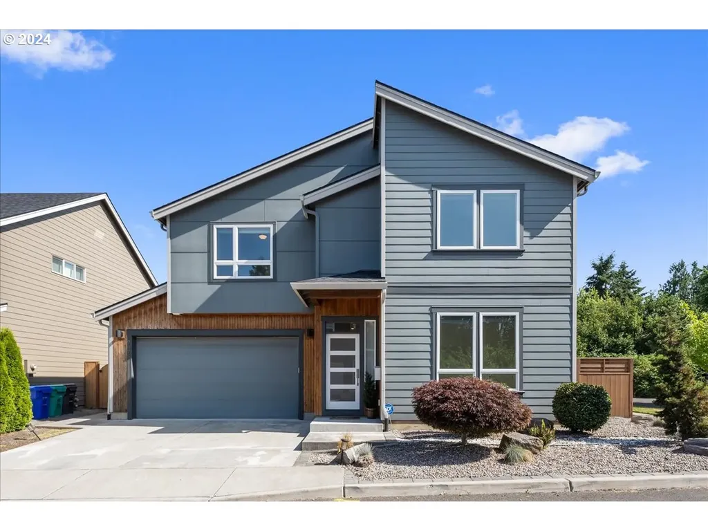 7475 SE Rhone Street Portland OR 97206