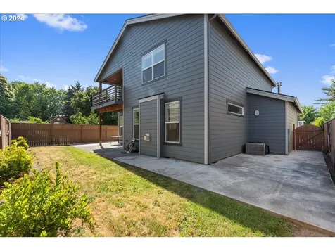 7475 SE Rhone Street Portland OR 97206