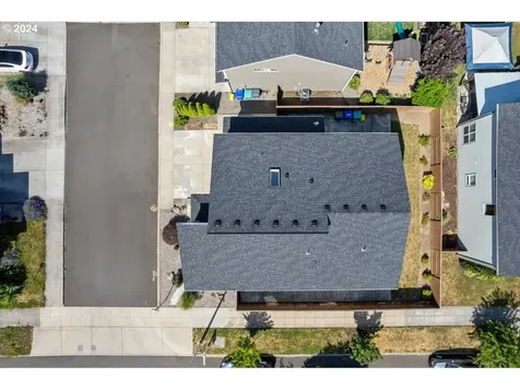 7475 SE Rhone Street Portland OR 97206