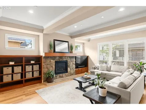 1369 Nw 114th Avenue Portland OR 97229