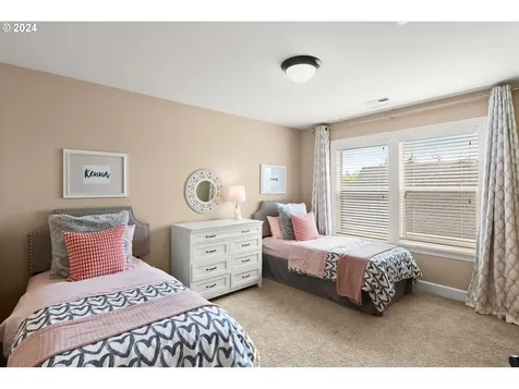 1369 Nw 114th Avenue Portland OR 97229
