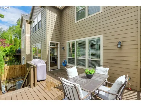 1369 Nw 114th Avenue Portland OR 97229