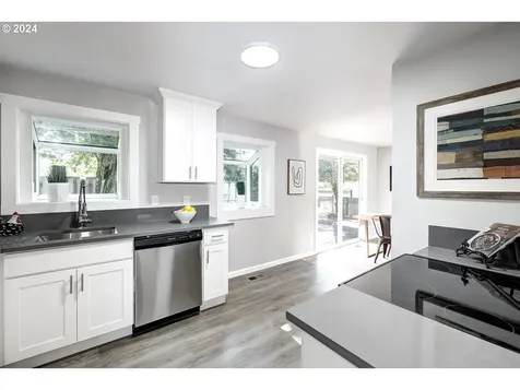 1108 Se 139th Avenue Portland OR 97233