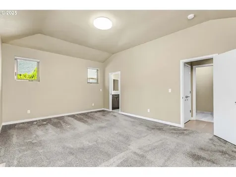 6087 Carman Drive Lake Oswego OR 97035
