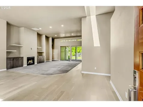 6087 Carman Drive Lake Oswego OR 97035