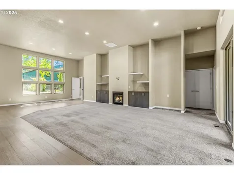 6087 Carman Drive Lake Oswego OR 97035