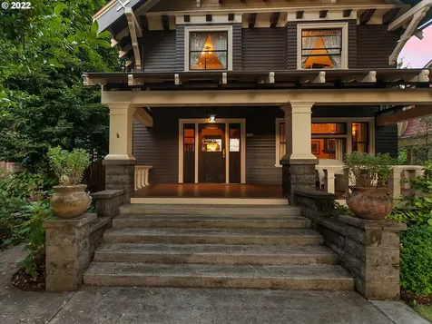 1844 Se 12th Avenue Portland OR 97214