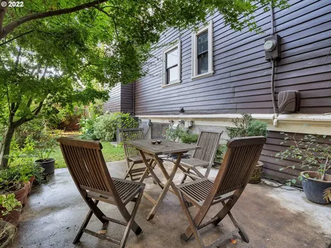 1844 Se 12th Avenue Portland OR 97214