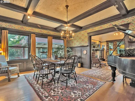 1844 Se 12th Avenue Portland OR 97214