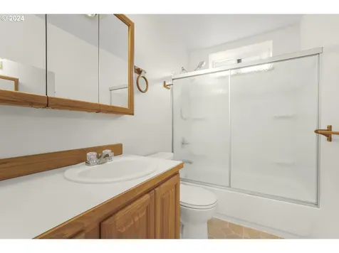 1212 NW Curtis Street Seal Rock OR 97376
