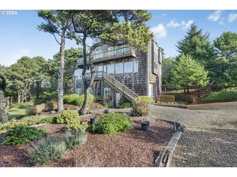 1212 NW Curtis Street Seal Rock OR 97376