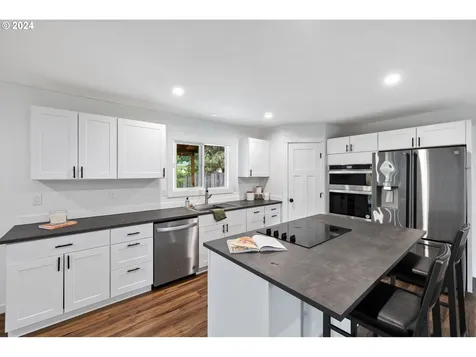 7604 Ne 126th Avenue Vancouver WA 98682