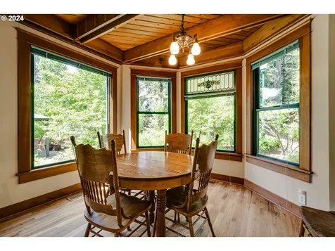 85213 Chezem Road Eugene OR 97405