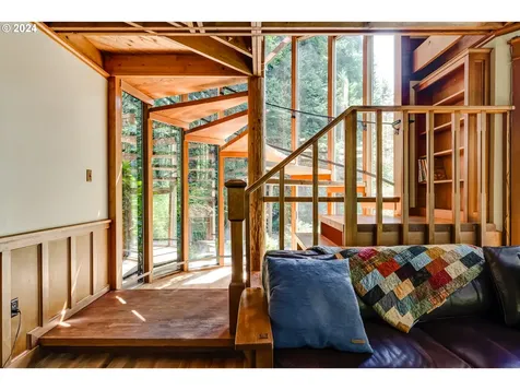 85213 Chezem Road Eugene OR 97405