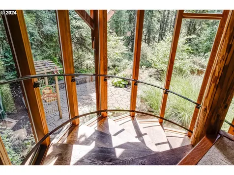 85213 Chezem Road Eugene OR 97405