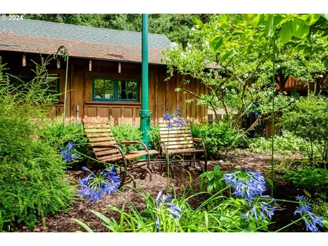 85213 Chezem Road Eugene OR 97405