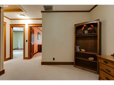 85213 Chezem Road Eugene OR 97405