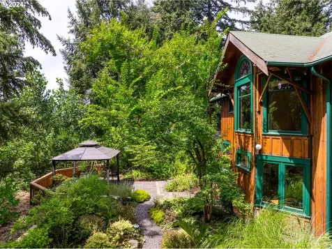 85213 Chezem Road Eugene OR 97405