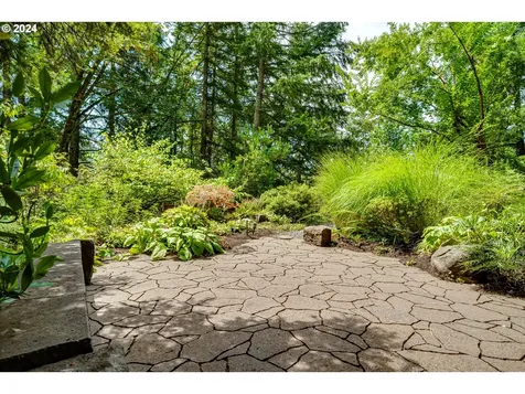 85213 Chezem Road Eugene OR 97405