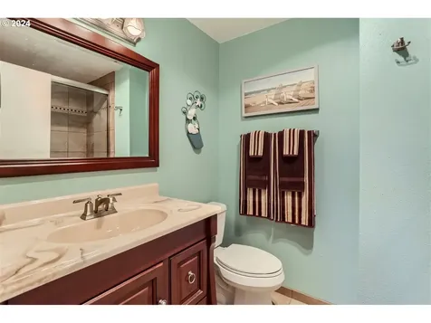 4727 Nw Tumalo Court Portland OR 97229
