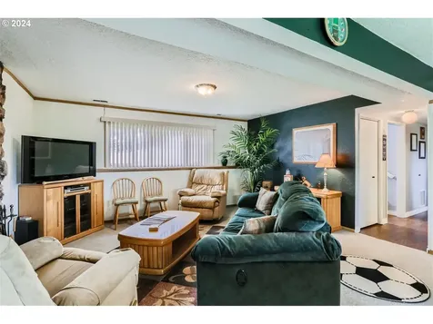 4727 Nw Tumalo Court Portland OR 97229