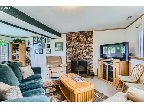 4727 Nw Tumalo Court Portland OR 97229