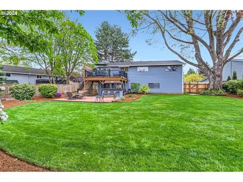 4727 Nw Tumalo Court Portland OR 97229
