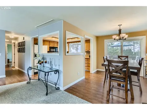 4727 Nw Tumalo Court Portland OR 97229