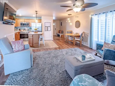 8435 S Hollyhock Street Rockaway Beach OR 97136