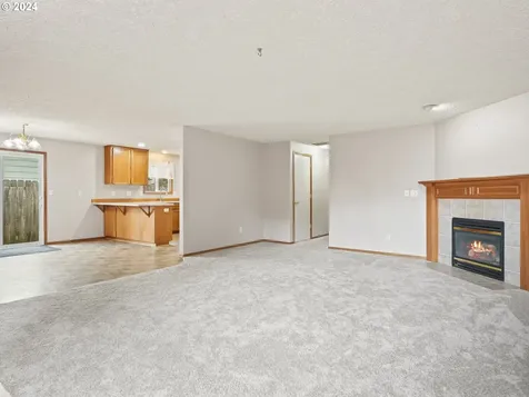7423 Se Ogden Street Portland OR 97206