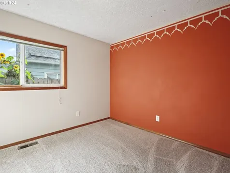 7423 Se Ogden Street Portland OR 97206