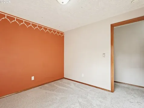7423 Se Ogden Street Portland OR 97206