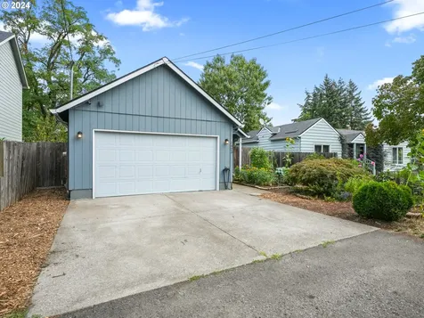 7423 Se Ogden Street Portland OR 97206
