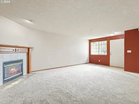 7423 Se Ogden Street Portland OR 97206